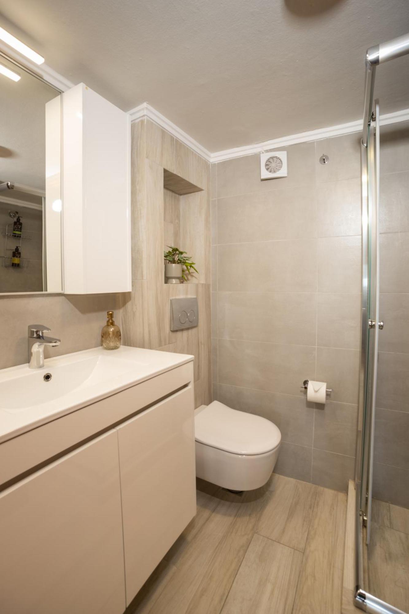 Urban Colors Apartments By Binobi! เทสซาโลนิกิ ภายนอก รูปภาพ
